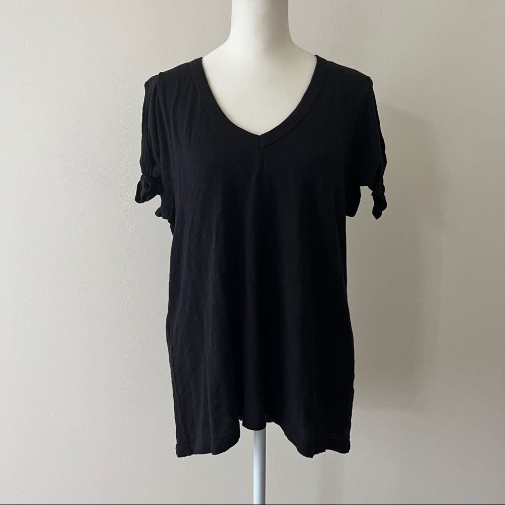 WILT v neck tee SHIRT